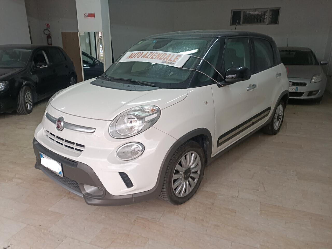 Fiat 500L 1.6 MJT 120CV Trekking navigatore grande trazione disinseribilePARI AL NUOVO 2016