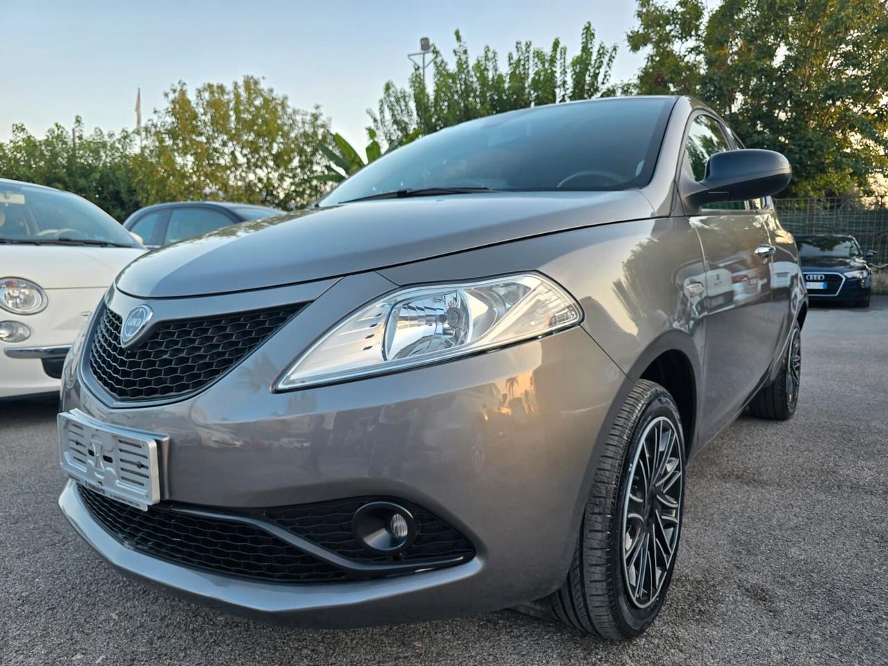 LANCIA NEW Y 1.0 HYBRID GOLD 70CV ITALIANA GARANZIA