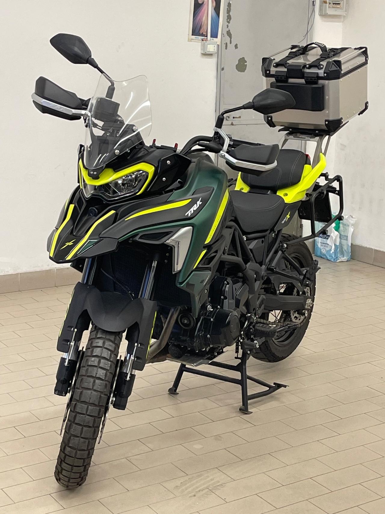 Benelli TRK 702