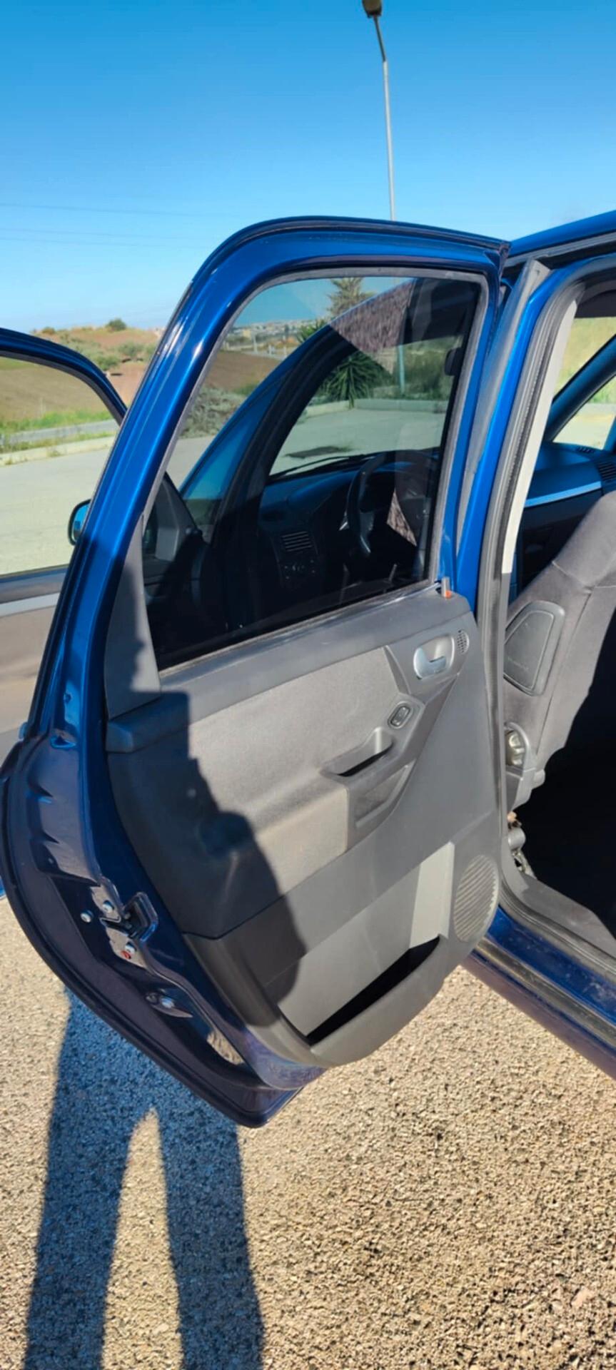 Opel Meriva 1.4 16V Cosmo