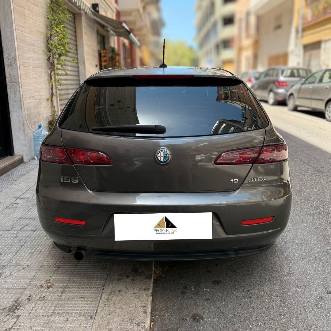 Alfa Romeo 159 1.9 JTDm 16V Sportwagon Exclusive