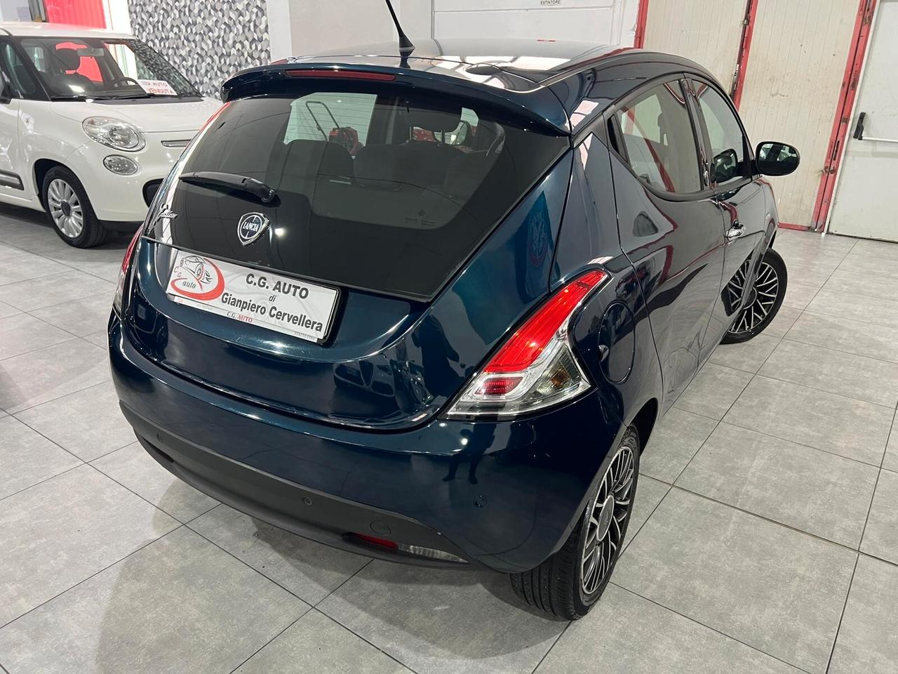 Lancia Ypsilon 1.2 69 CV - 30th Anniversary - 2015