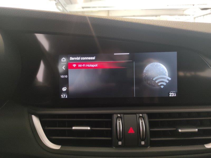 ALFA ROMEO Giulia (2016) - Giulia 2.0 Turbo 280 CV AT8 AWD Q4 Ti