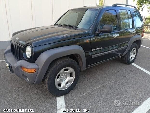 Jeep Cherokee 2.8 automatica