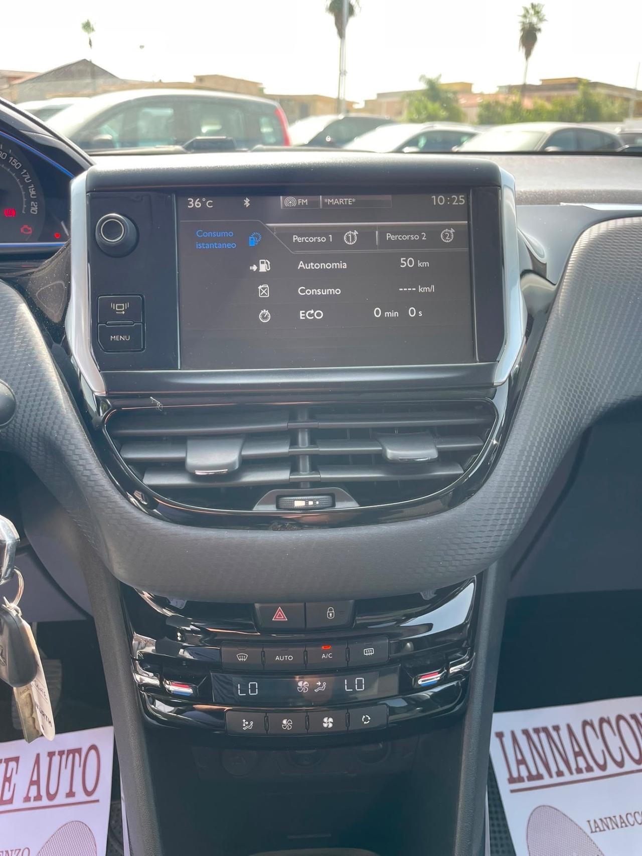 Peugeot 2008 1.6 hdi allure