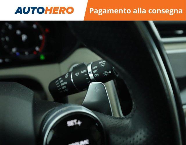 LAND ROVER Range Rover Velar 2.0D I4 240 CV R-Dynamic S