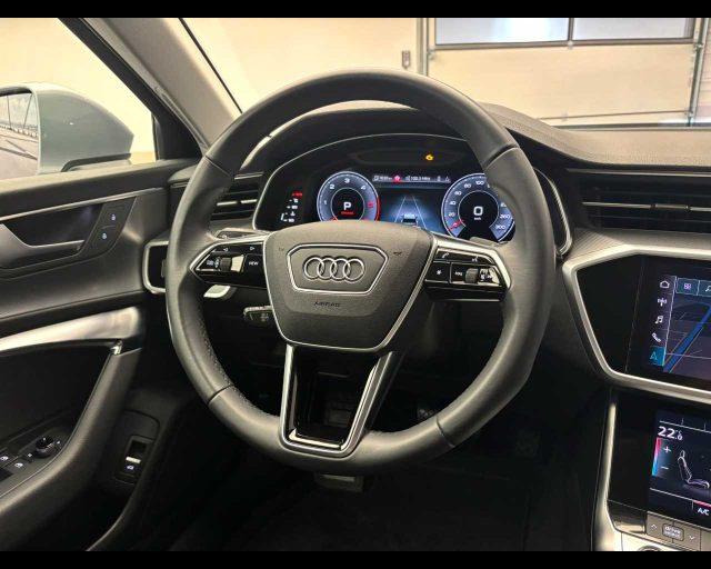 AUDI A6 Avant 40 2.0 TDI quattro ultra S tronic S line ed