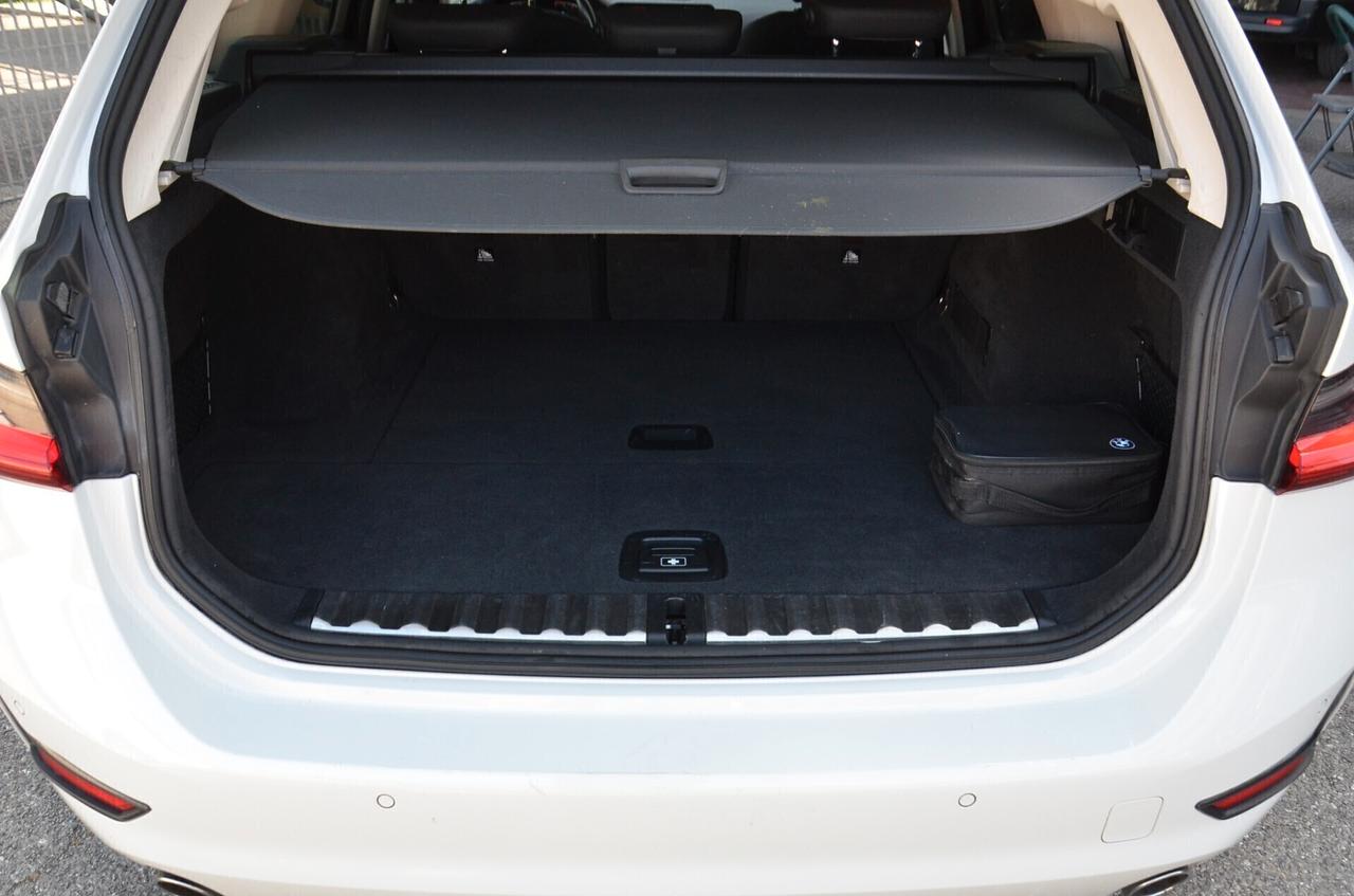 Bmw 318d 48V Touring Business Advantage