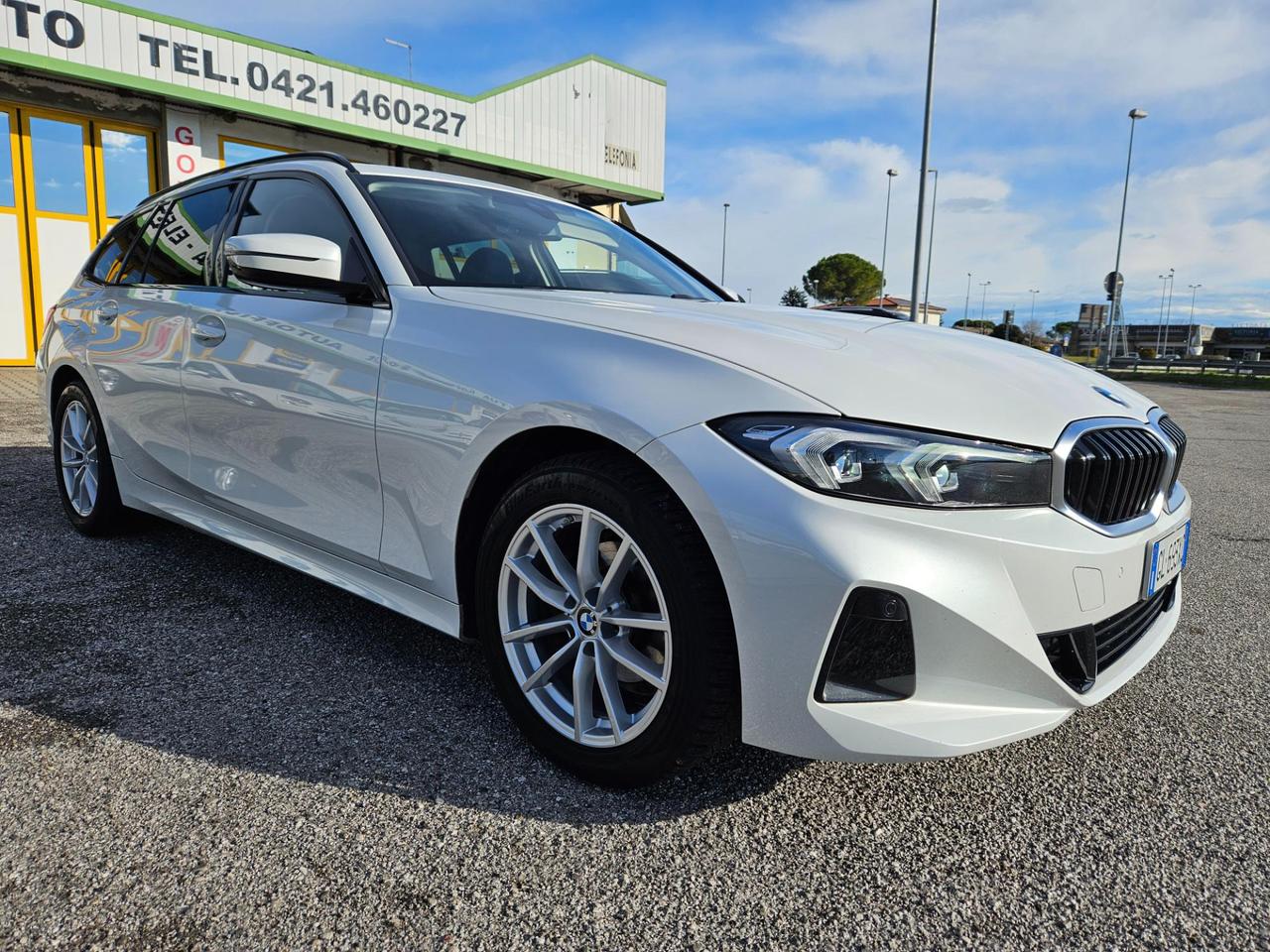 BMW 318 d Touring mhev 48V auto/Restyling