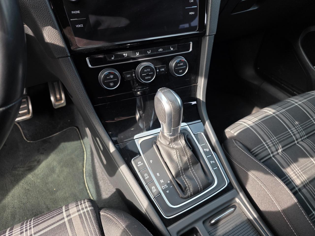 Volkswagen Golf GTD 2.0 TDI DSG 5p. BlueMotion Technology