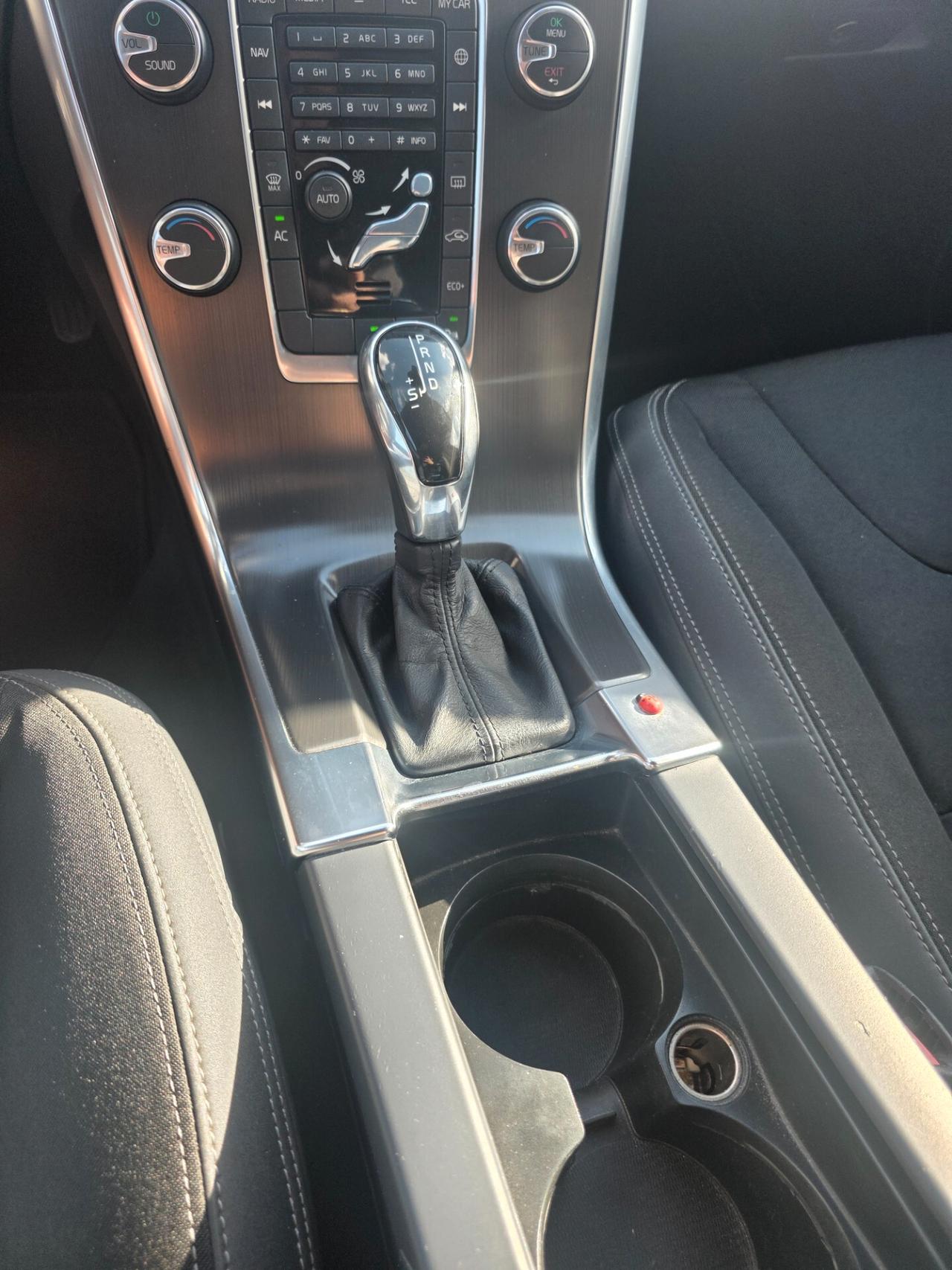Volvo XC 60 XC60 D4 Geartronic Momentum