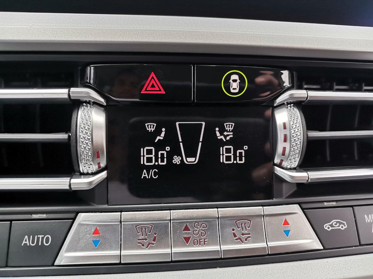 BMW 320 d Touring mhev 48V xdrive Business Advantage auto
