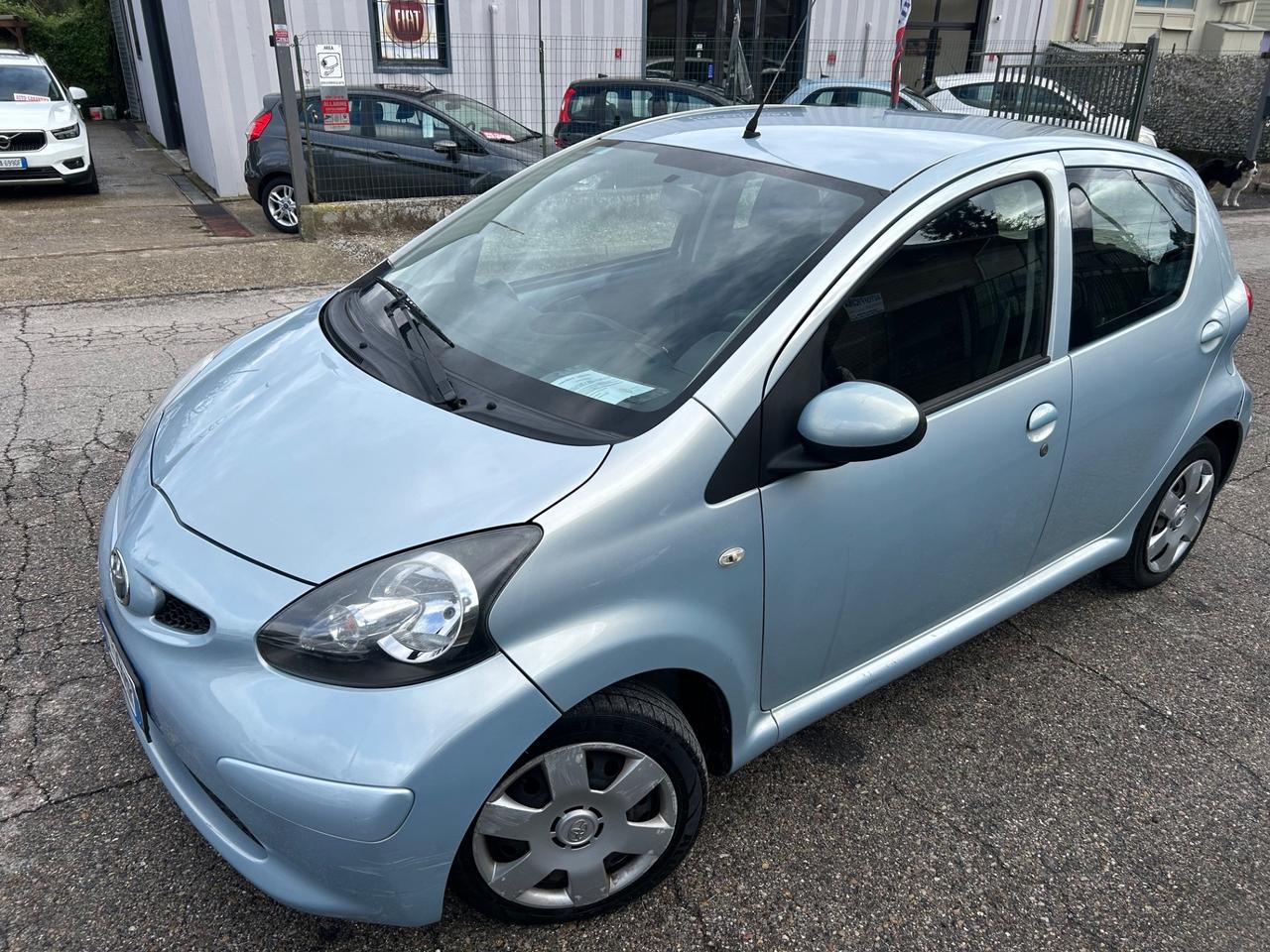 Toyota Aygo 1.0 12V VVT-i 5 porte