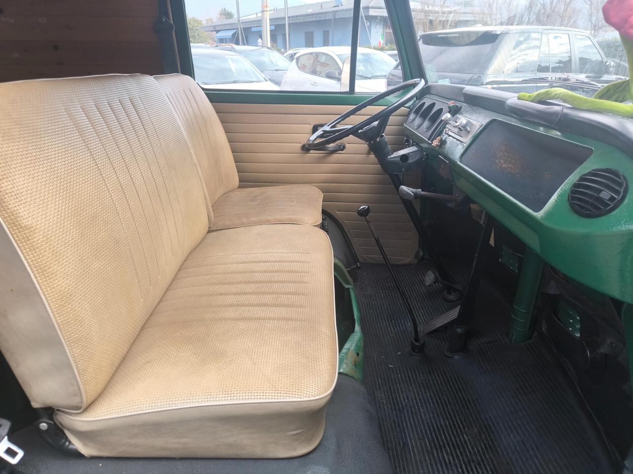 Volkswagen T2 1,6 BENZINA- I°SERIE – 1971 -FRECCE BASSE