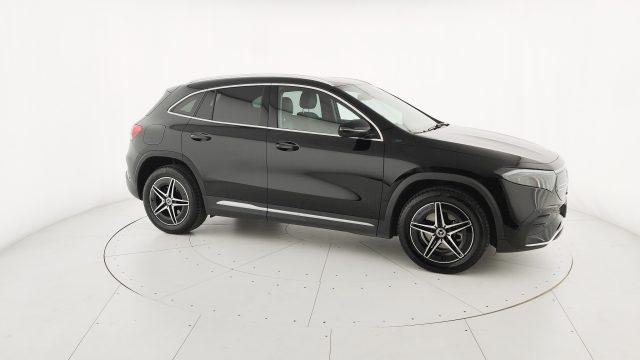 MERCEDES-BENZ EQA 250 Premium