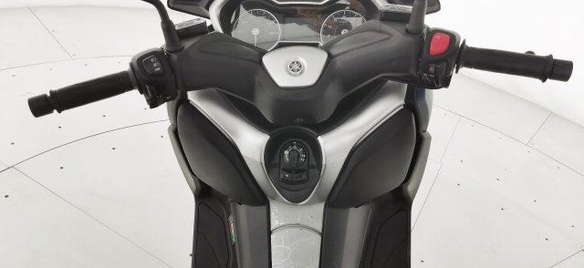 YAMAHA X-MAX 300 TECH MAX