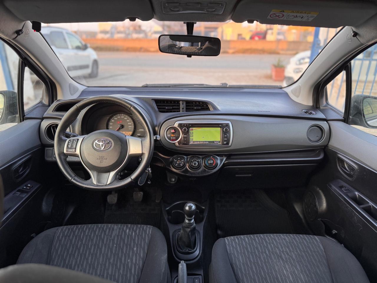 Toyota Yaris 1.4 D-4D 5 porte “NAVI”