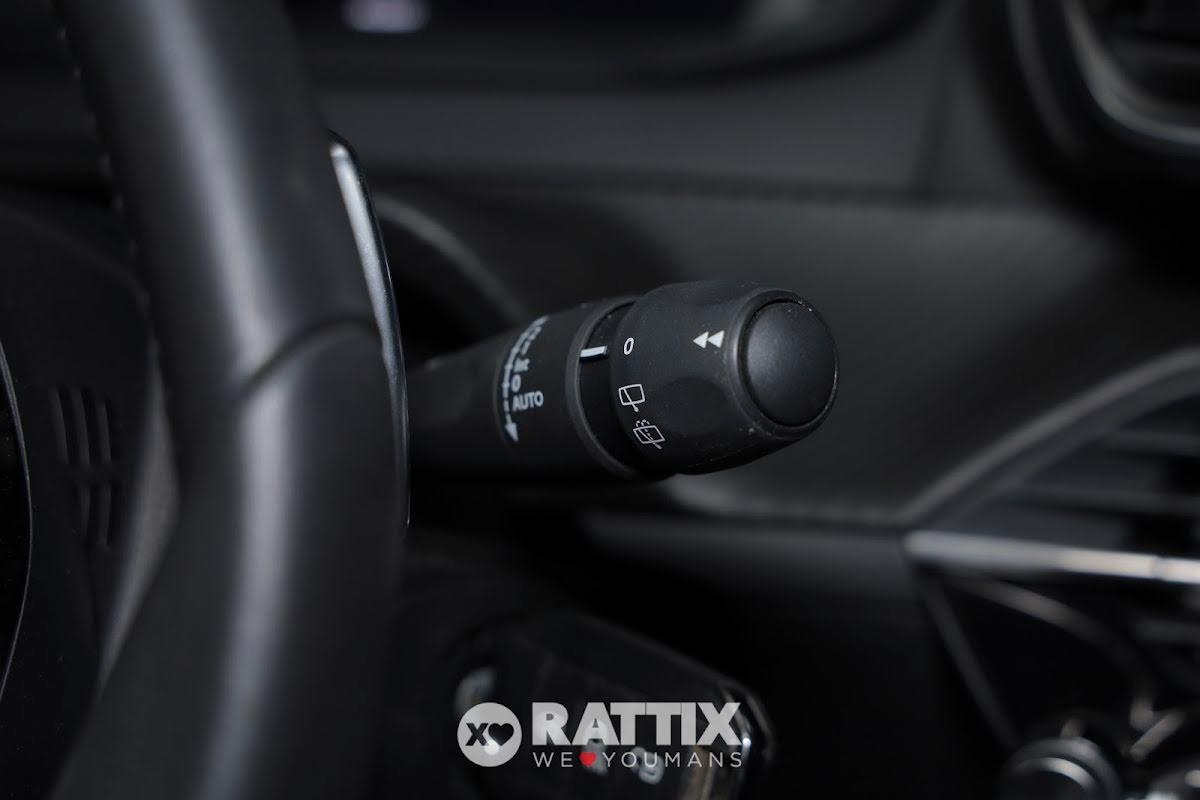 Peugeot 208 1.2 hybrid Allure e-dcs 6