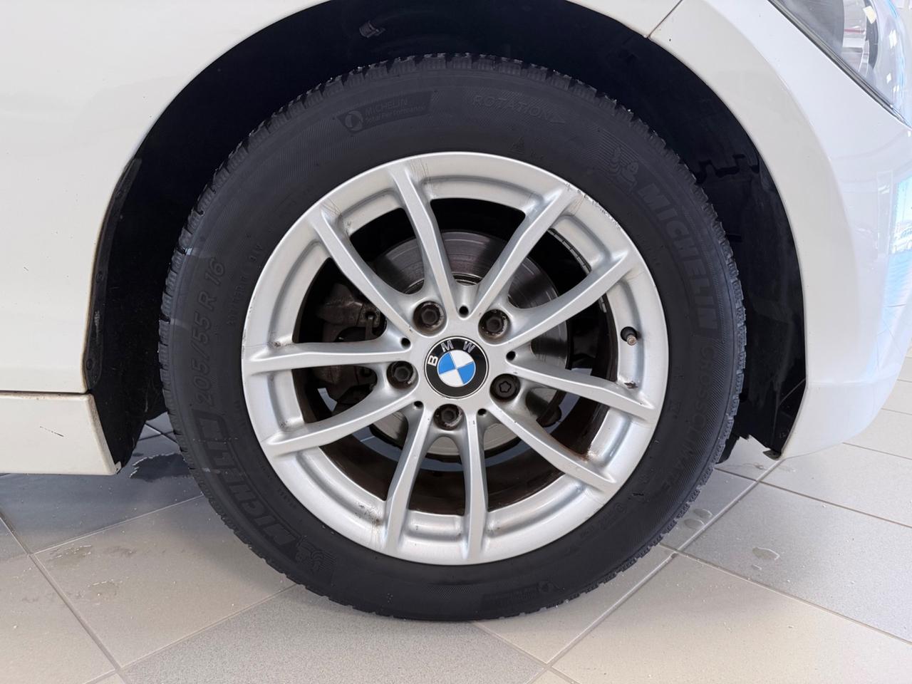 Bmw 116 116d 5p. Urban