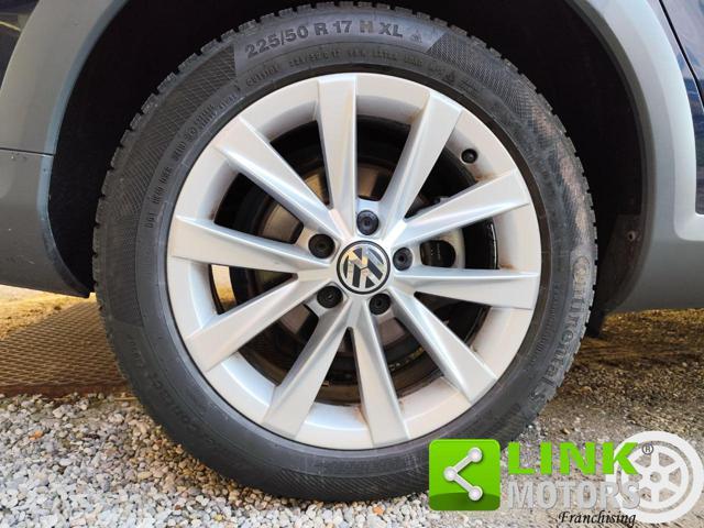 VOLKSWAGEN Passat Var.Bs2.0 TDI 177 DSG 4mot HighlineBMT GAR.INCLUSA