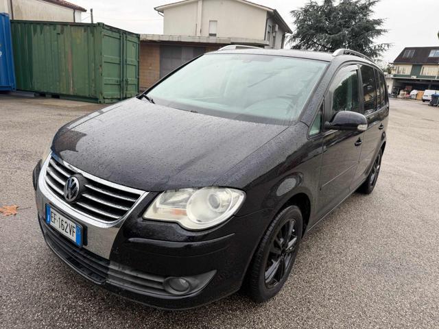 VOLKSWAGEN Touran 7posti 2.0 TDI DPF Highline nessun lavoro da fare