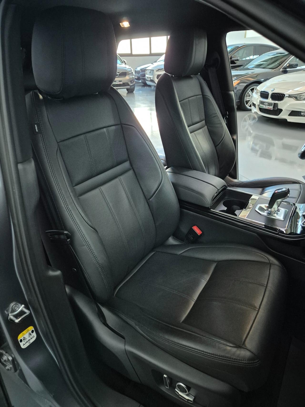 Land Rover Range Rover Evoque R-dynamic 2.0d 163cv 4x4 MHEV AUTO 1 PROPRIETARIO