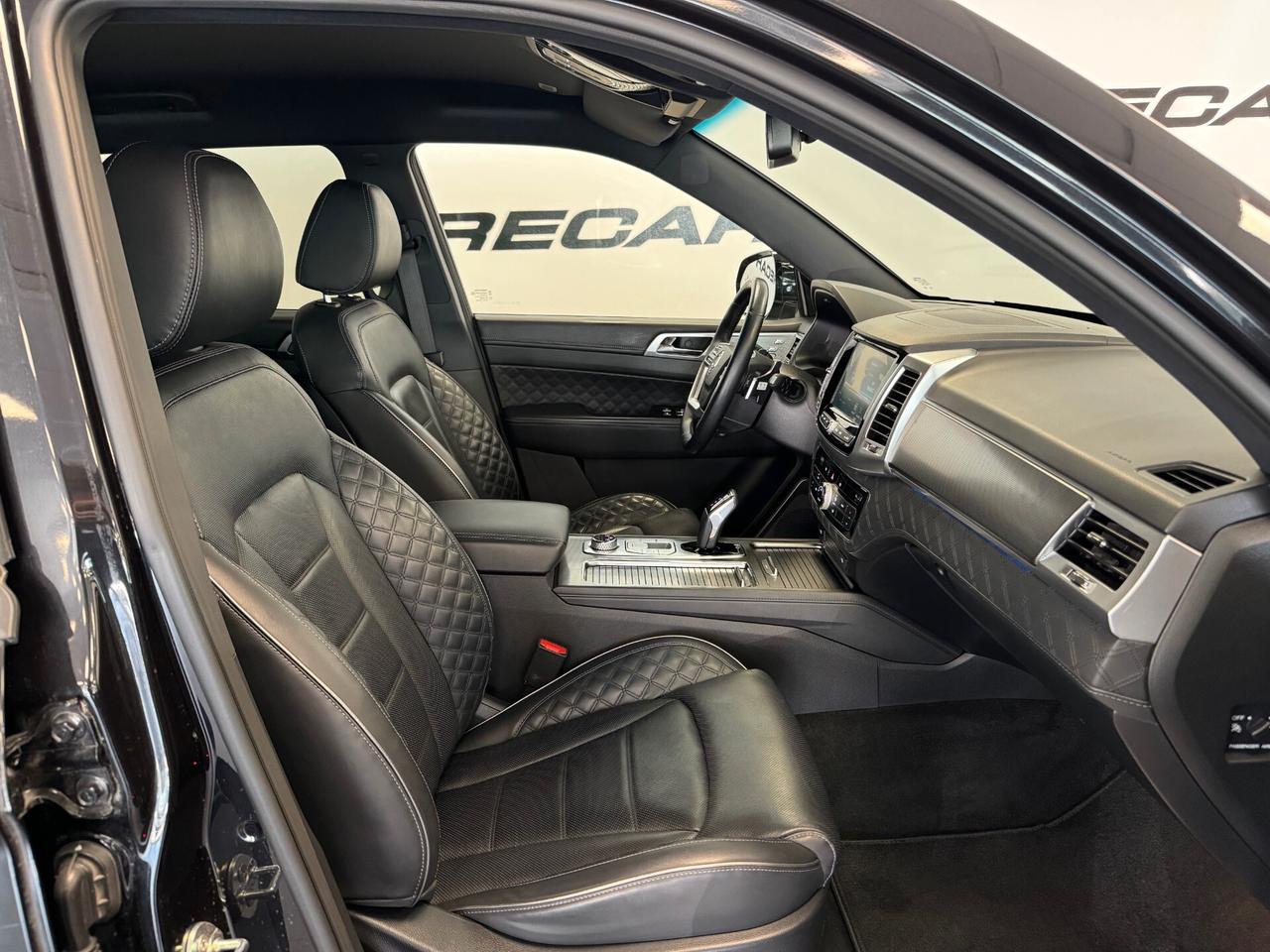 Ssangyong REXTON 2.2 4WD Icon 8 A/T FULL OPTIONAL