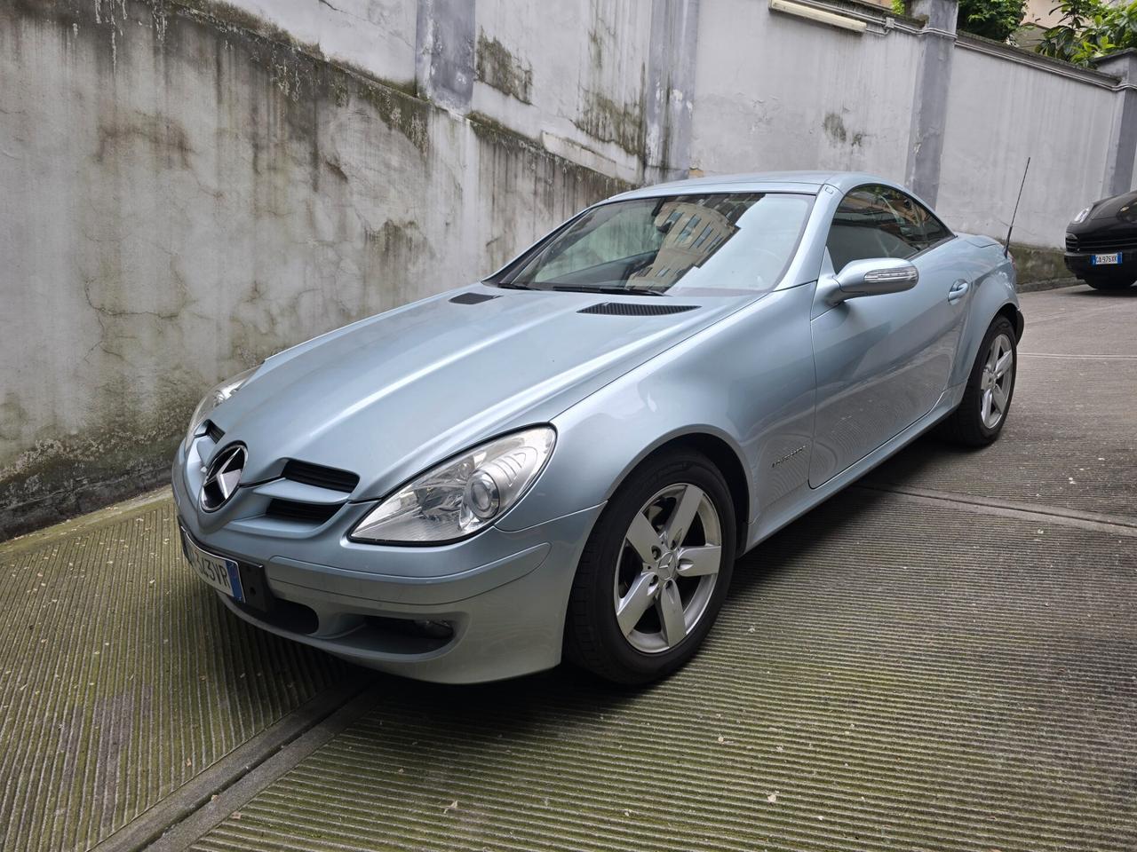 Mercedes-benz SLK 200 Kompressor cat 163CV BOOK SERVICE/ASI
