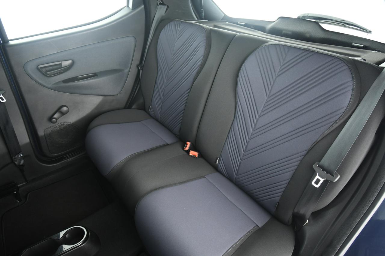 LANCIA Ypsilon 1.0 firefly hybrid Gold s&s 70cv APP CONNECT+NEOPATENTATI