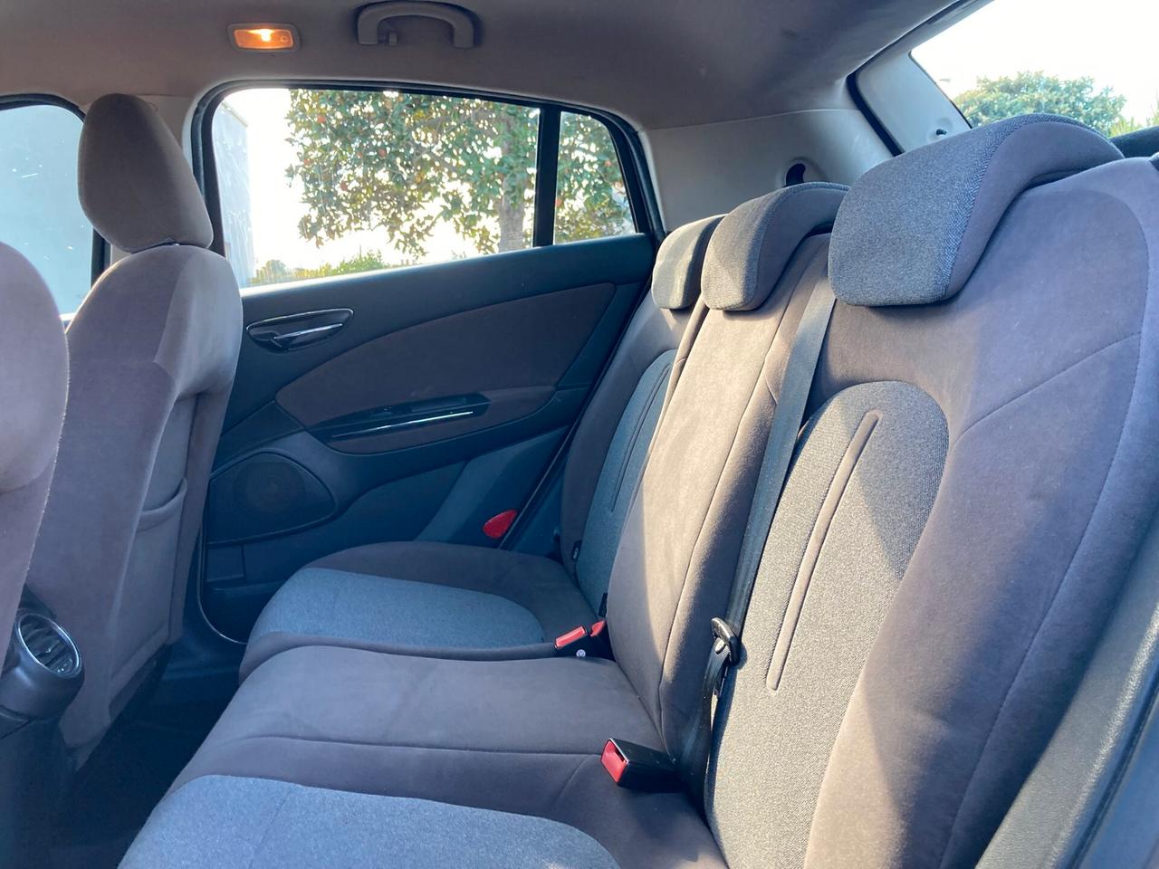 Fiat Bravo 1.6 MJT - IDEALE X NEOPATENTATI - 2011