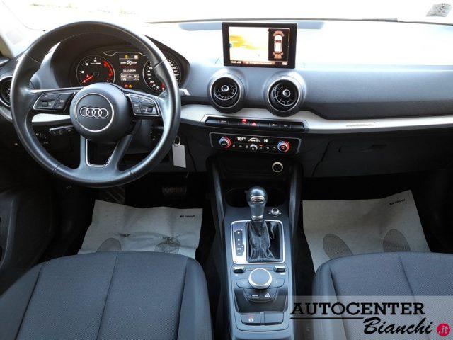 AUDI Q2 35 TDI quattro S tronic Business