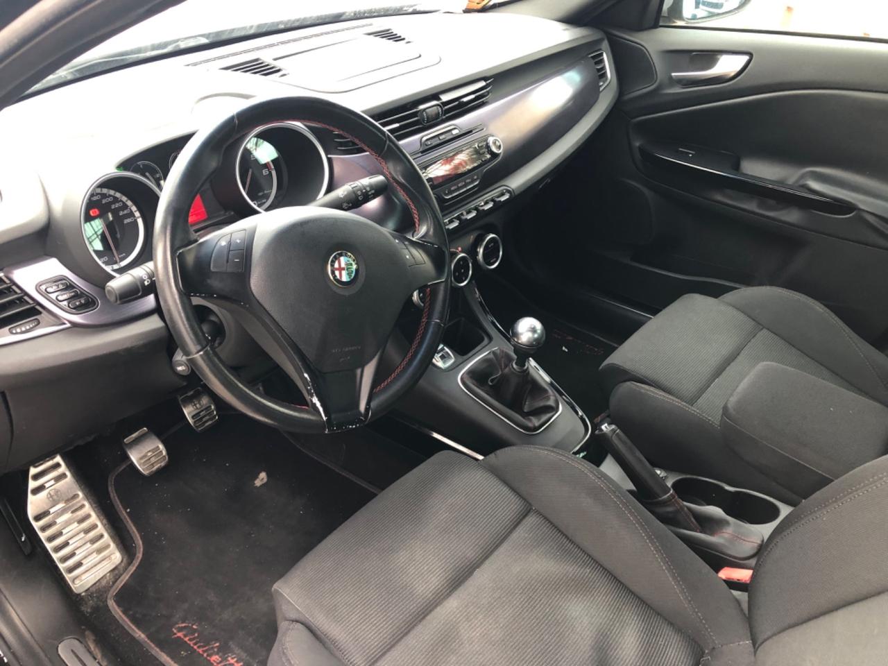 Alfa Romeo Giulietta 1.6 JTDm-2 105 CV Distinctive