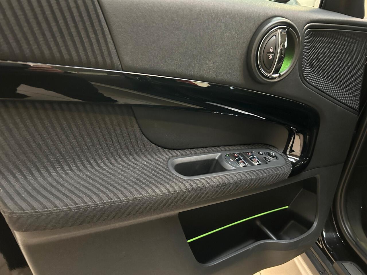 Mini Cooper D Countryman Hype Business 2.0 all4 c.auto-LEGGI SOTTO