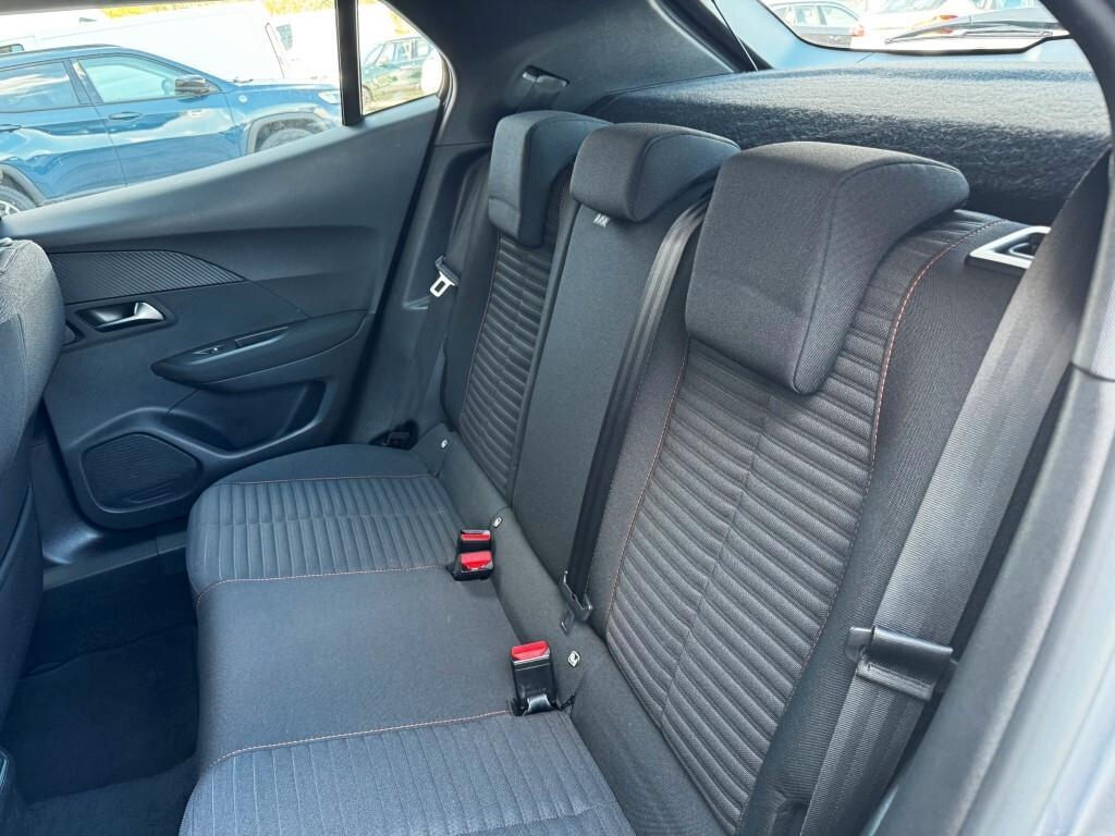 Peugeot 2008 1.2 Benzina Active Pack S&s 130cv Eat8