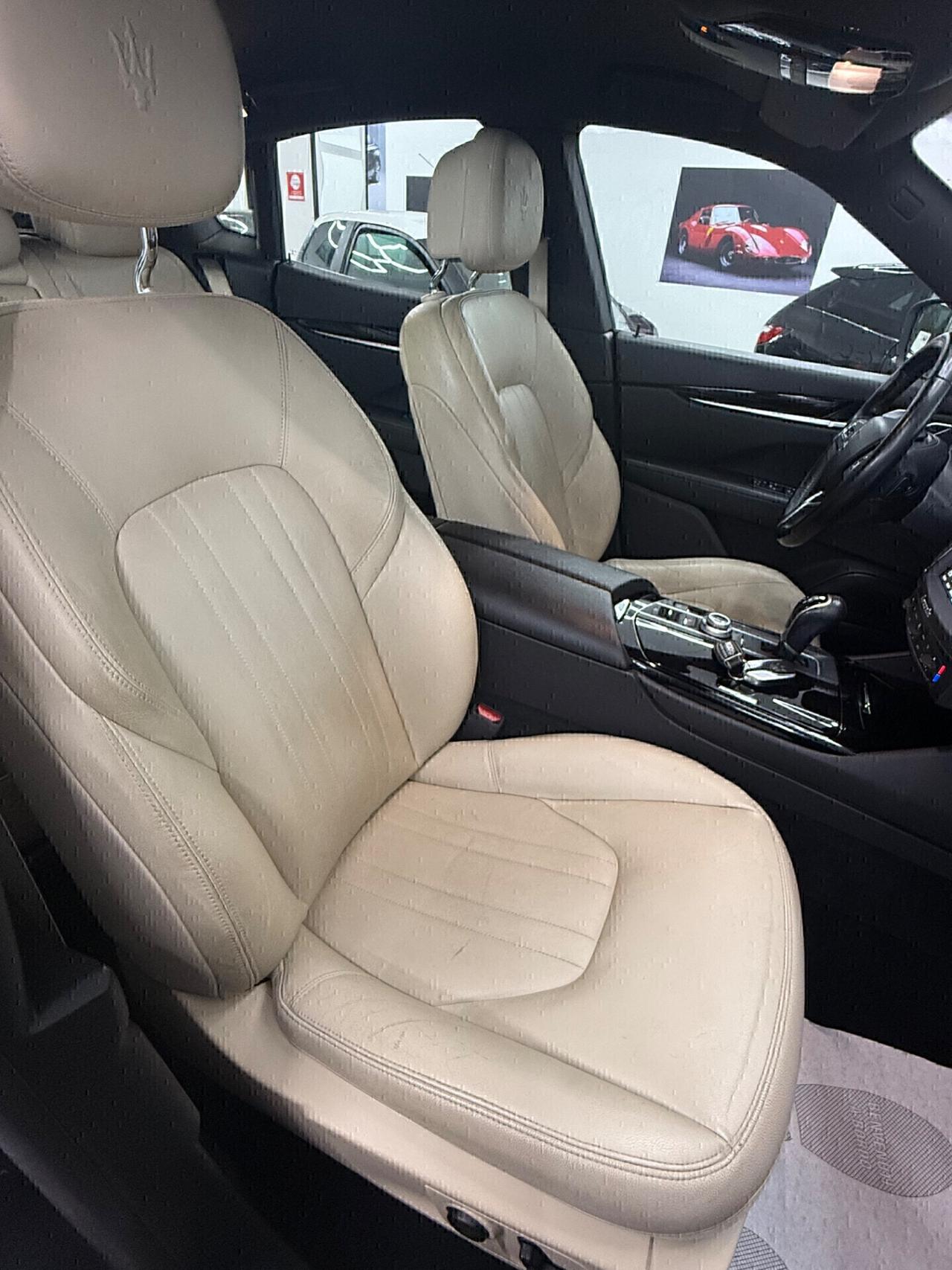 Maserati Levante Granlusso