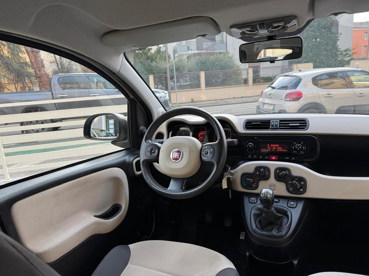 FIAT PANDA 1.2 LOUNGE UNIPROPRIETARIO NEOPAT.
