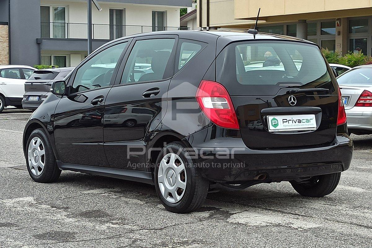 MERCEDES A 160 BlueEFFICIENCY Elegance