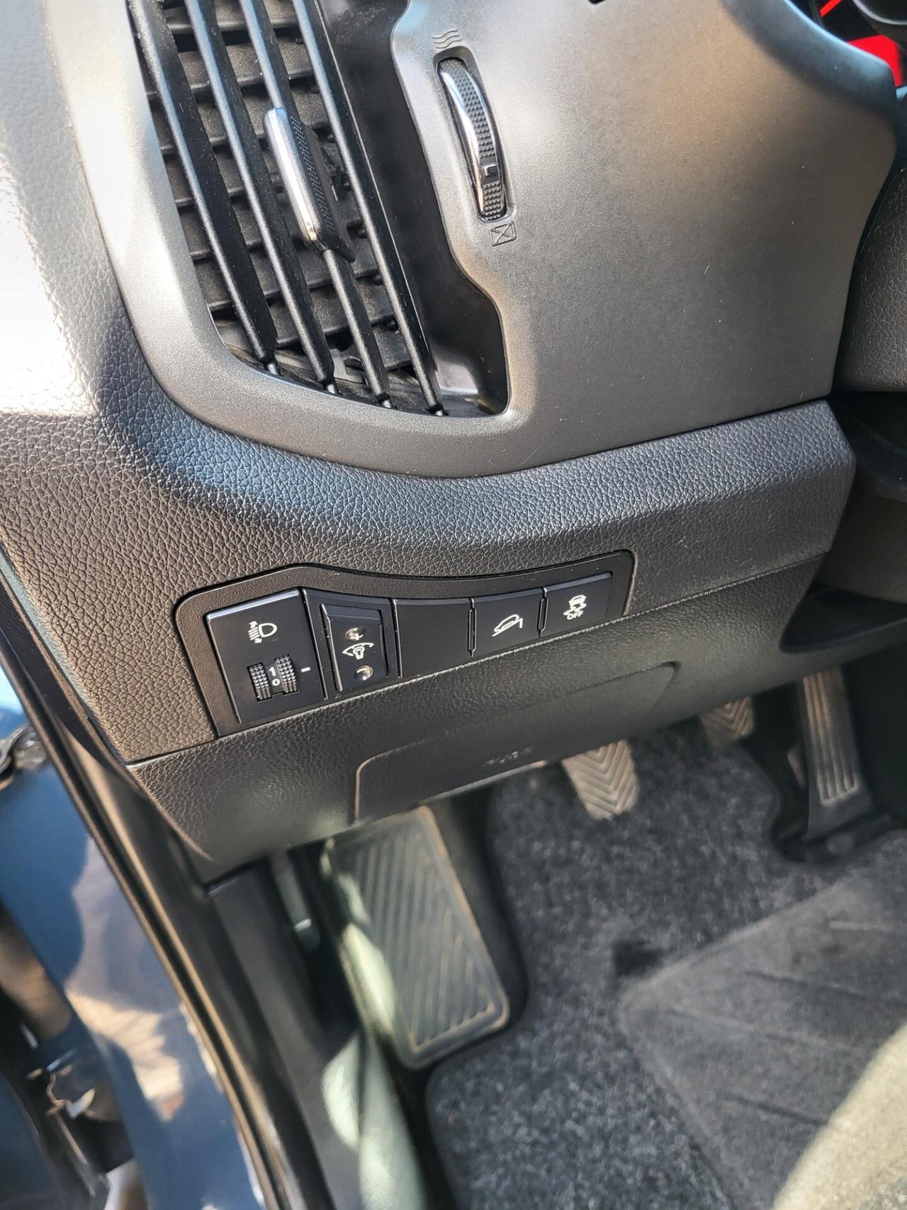 Kia Sportage 1.7 CRDI VGT 2WD Active