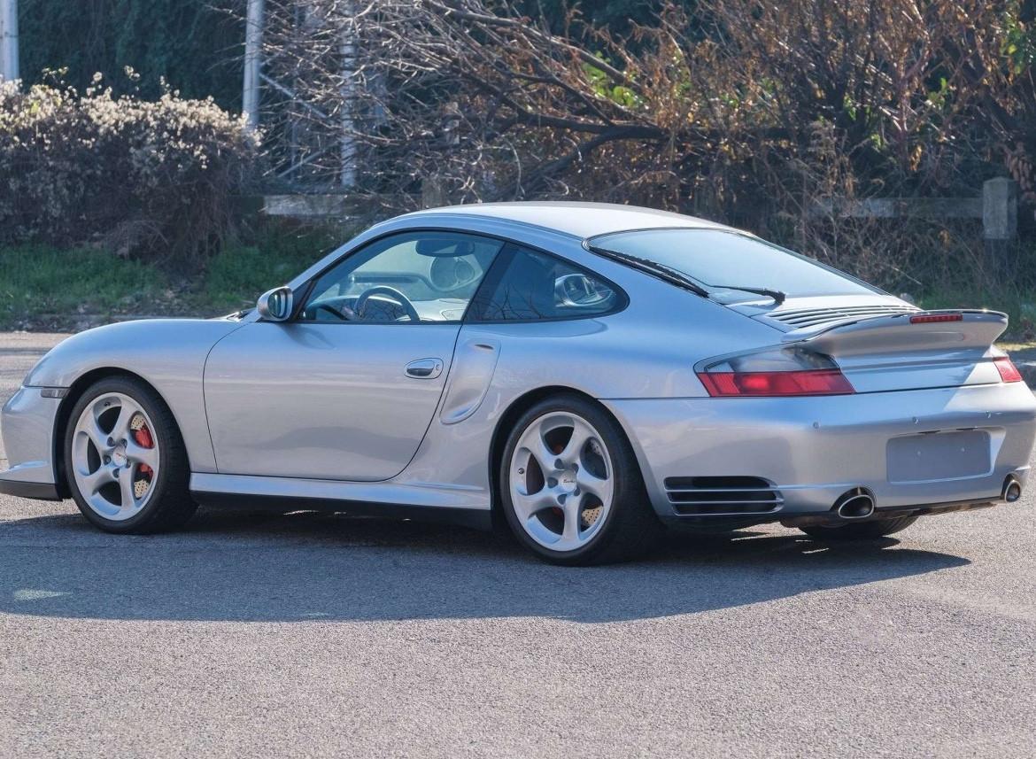 Porsche 911 996 Turbo cat Coupé manuale, 11950km! Polar Silber pelle blu metropoli