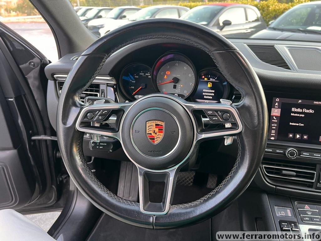 Porsche Macan 3.0 S tetto iva esposta
