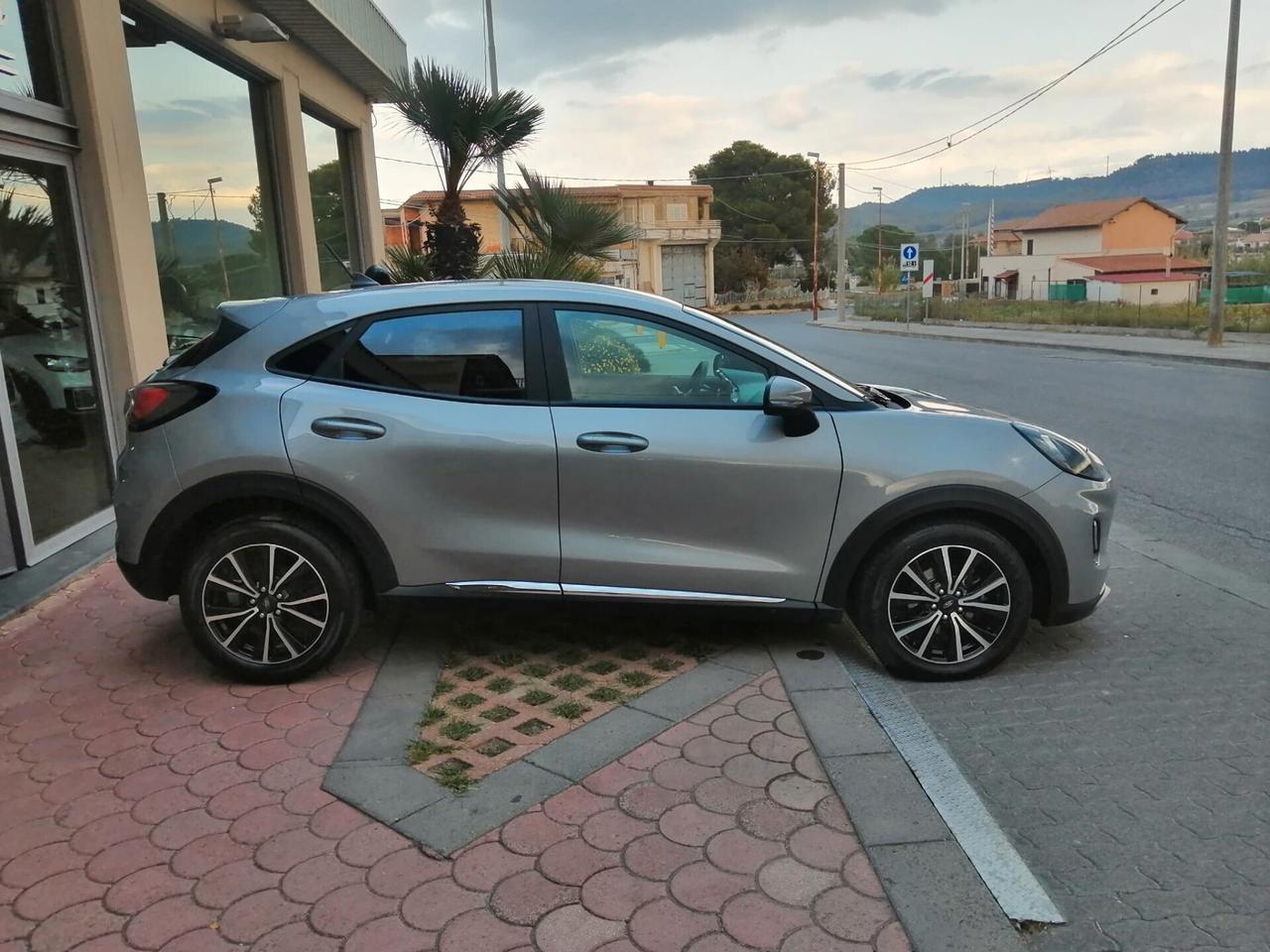 Ford Puma 1.0 EcoBoost Hybrid 125 CV S&S Titanium