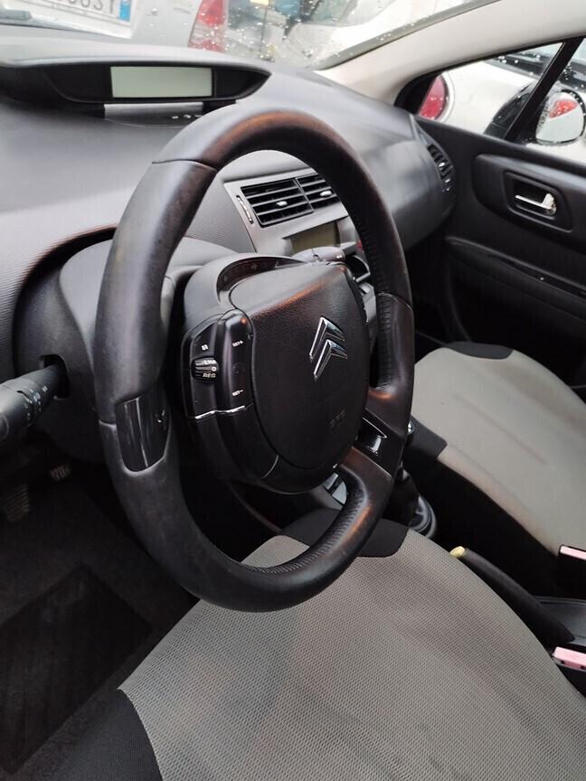 Citroen C4 1.4 benzina 2009 km 155000 CONSEGNA CON TAGLIANDO E DISTRIBUZIONE