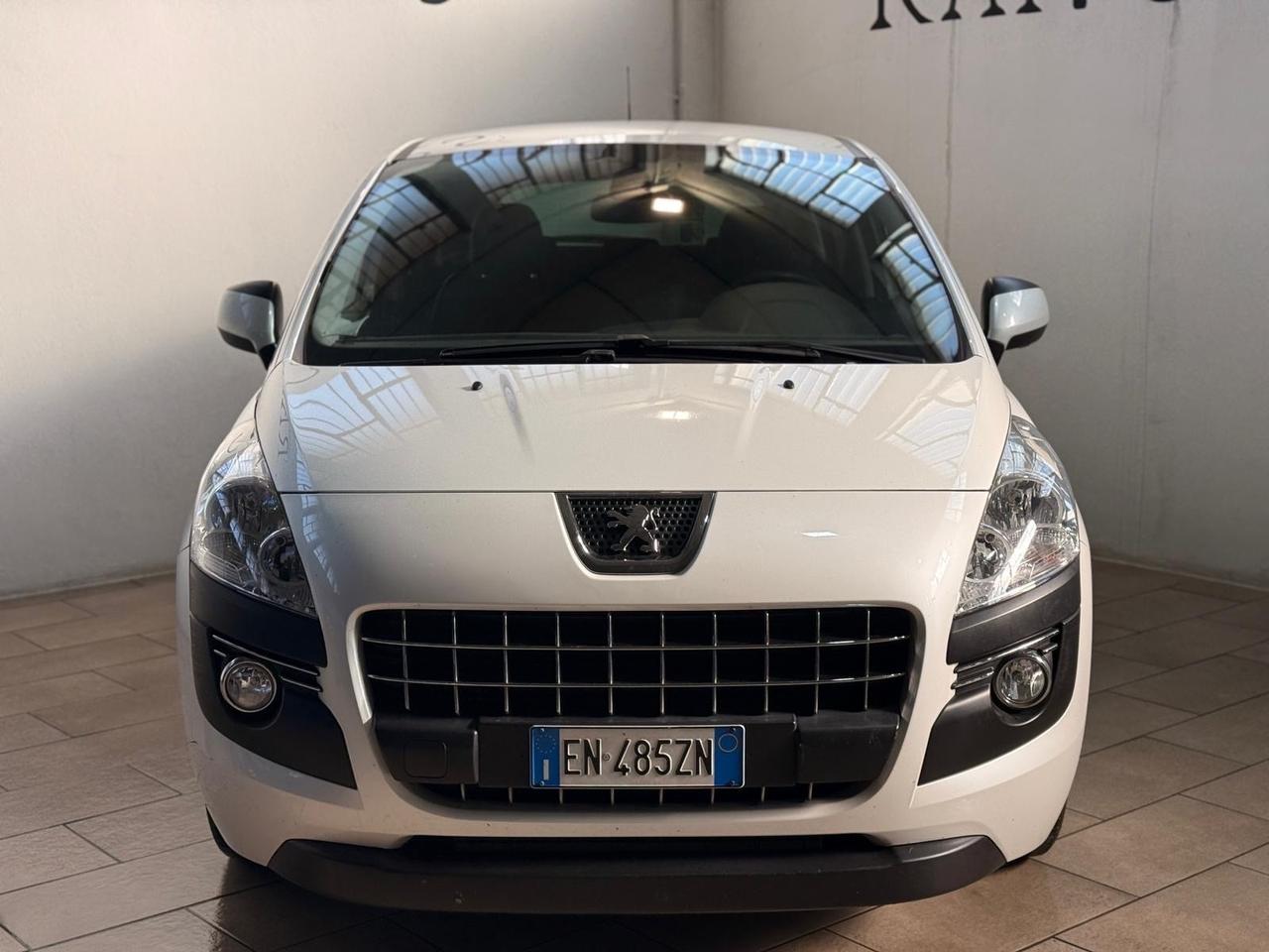 Peugeot 3008 1.6 HDi 115CV Business