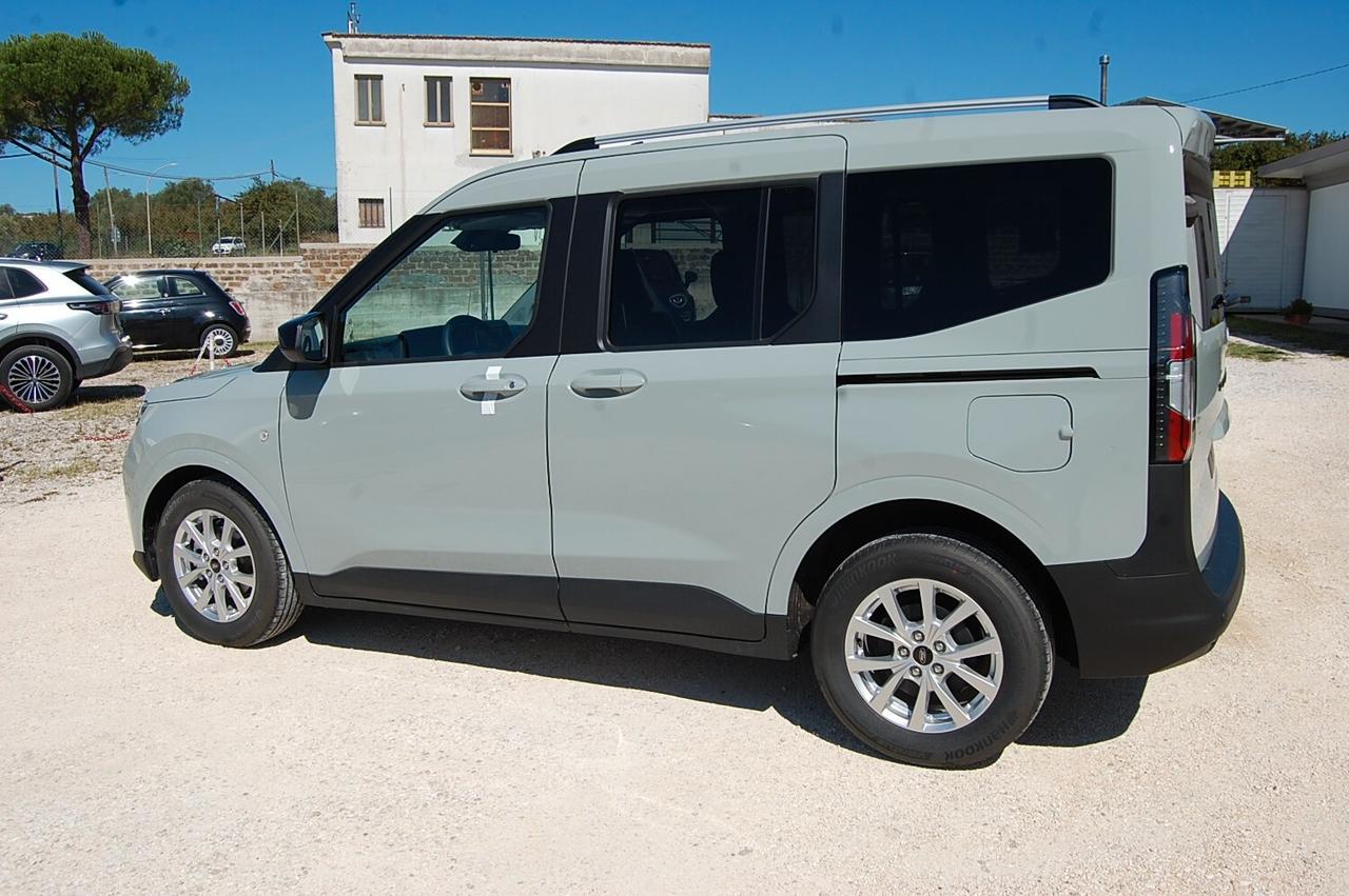 Ford Tourneo Courier 1.0 EcoBoost Titanium