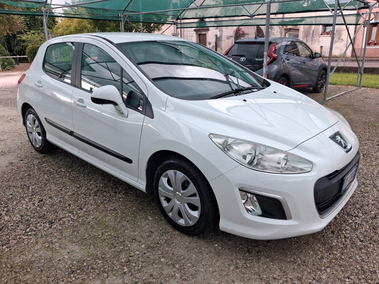 Peugeot 308 5 Porte 1.6 e-hdi 8v Access s&s 112cv