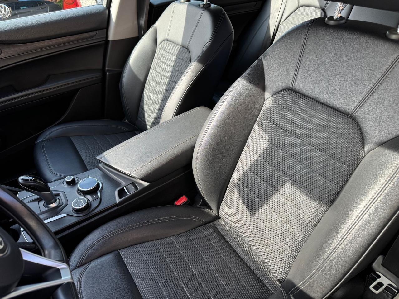 Alfa Romeo Stelvio 2.2 180cv Executive AT8 Paddle