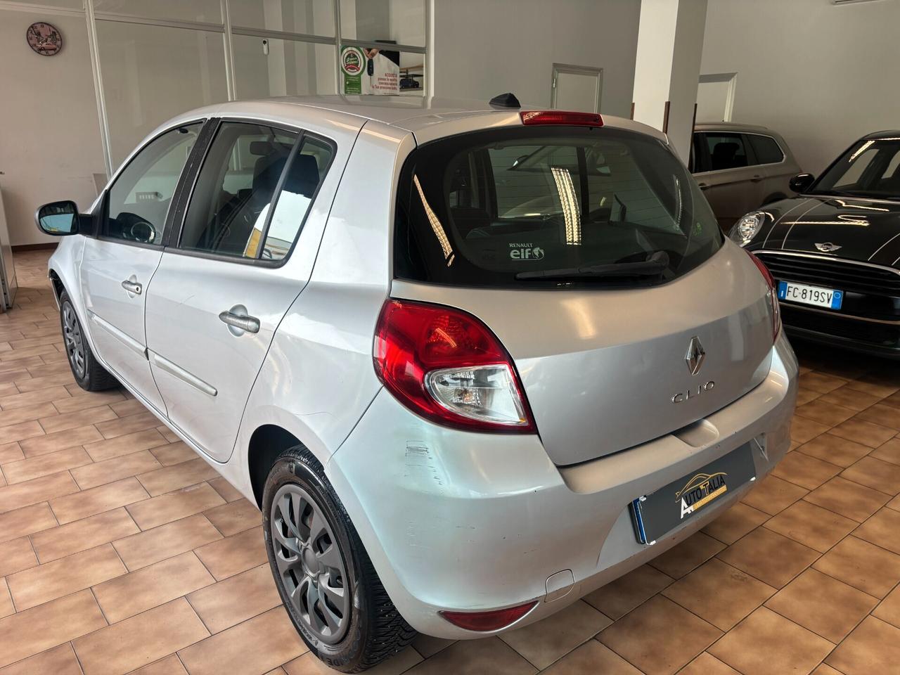 Renault Clio 5p 1.2 16v Confort*PER NEOPATENTATI*