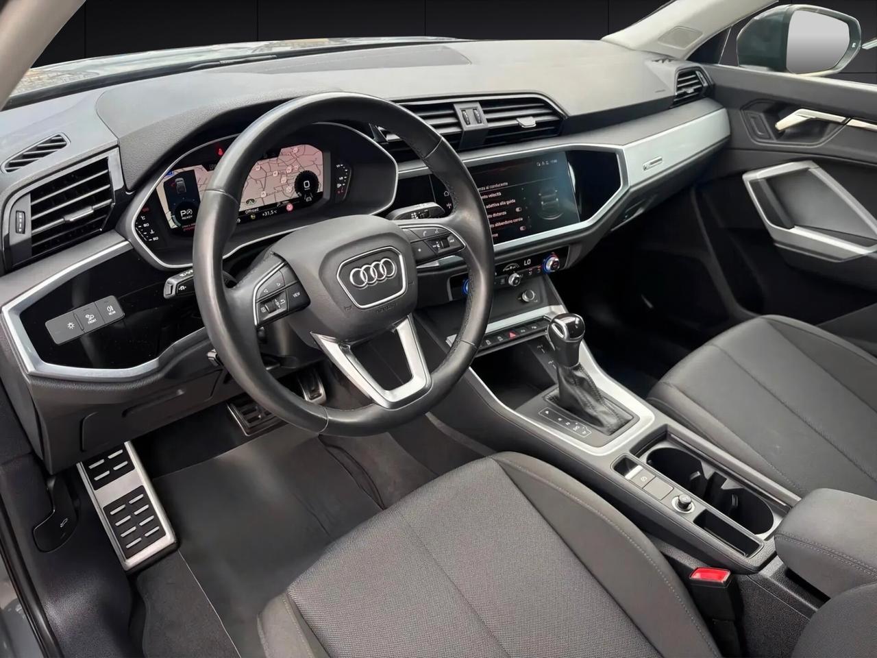 Audi Q3 35 TDI S tronic Business Advanced