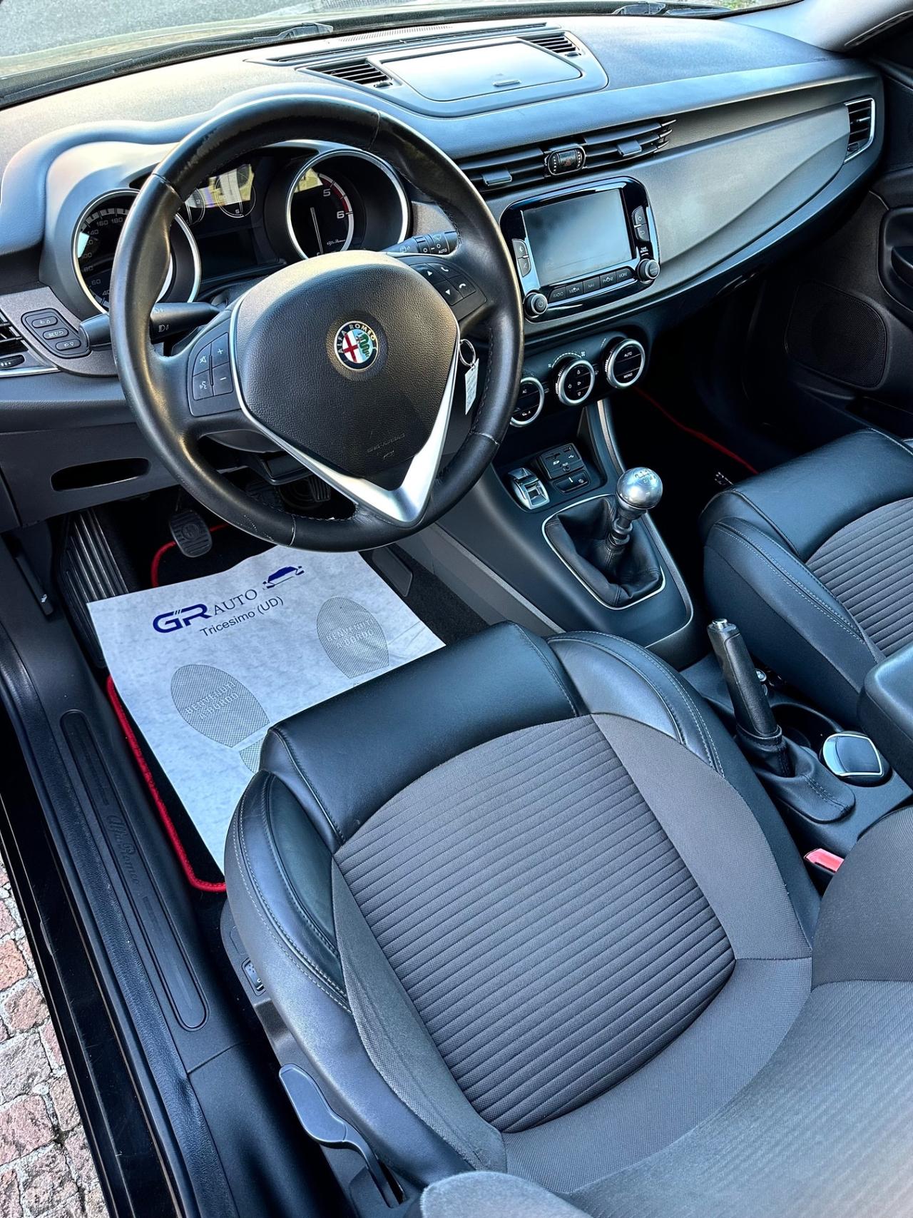 Alfa Romeo Giulietta 1.6JTDm-2 120 CV Distinctive