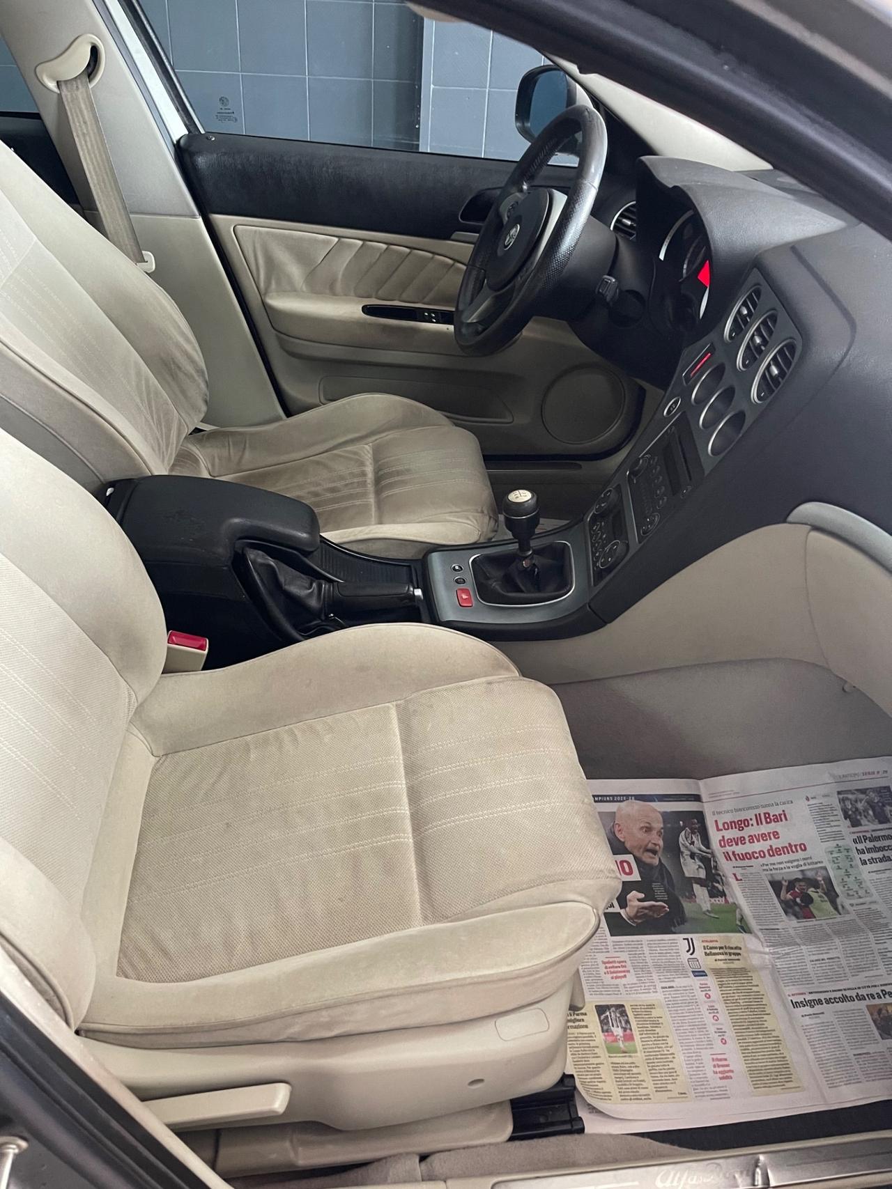 Alfa Romeo 159 1.9 JTDm Sportwagon